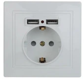 1-410-01 Intro Plano  Розетка с/з со шторками + 2USB белый - КОЛОРЛОН ВТД Новосибирск